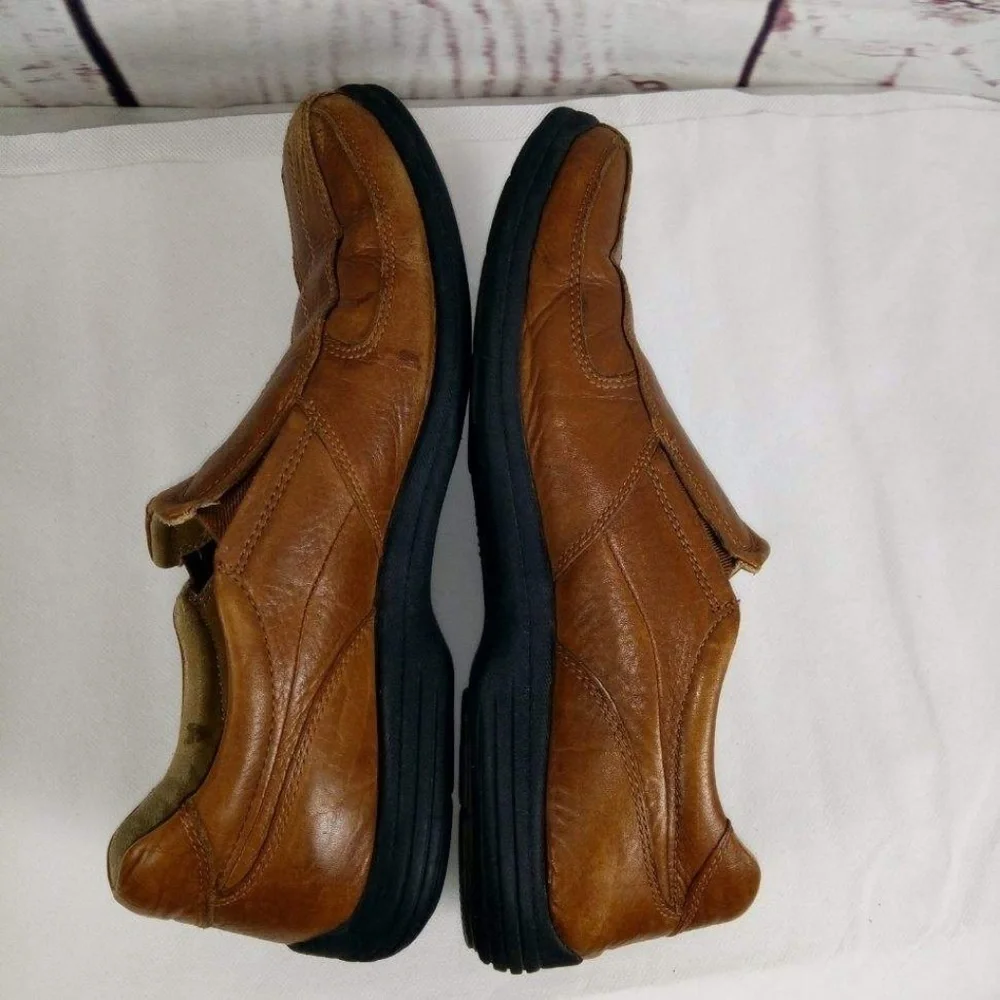 Johnston & Murphy Men's Tan 11.5M Shoes
